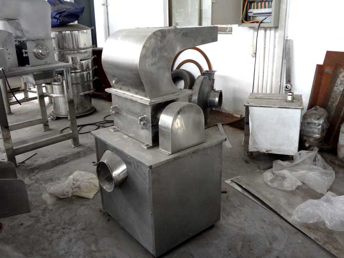 CSJ系列粗粉碎機